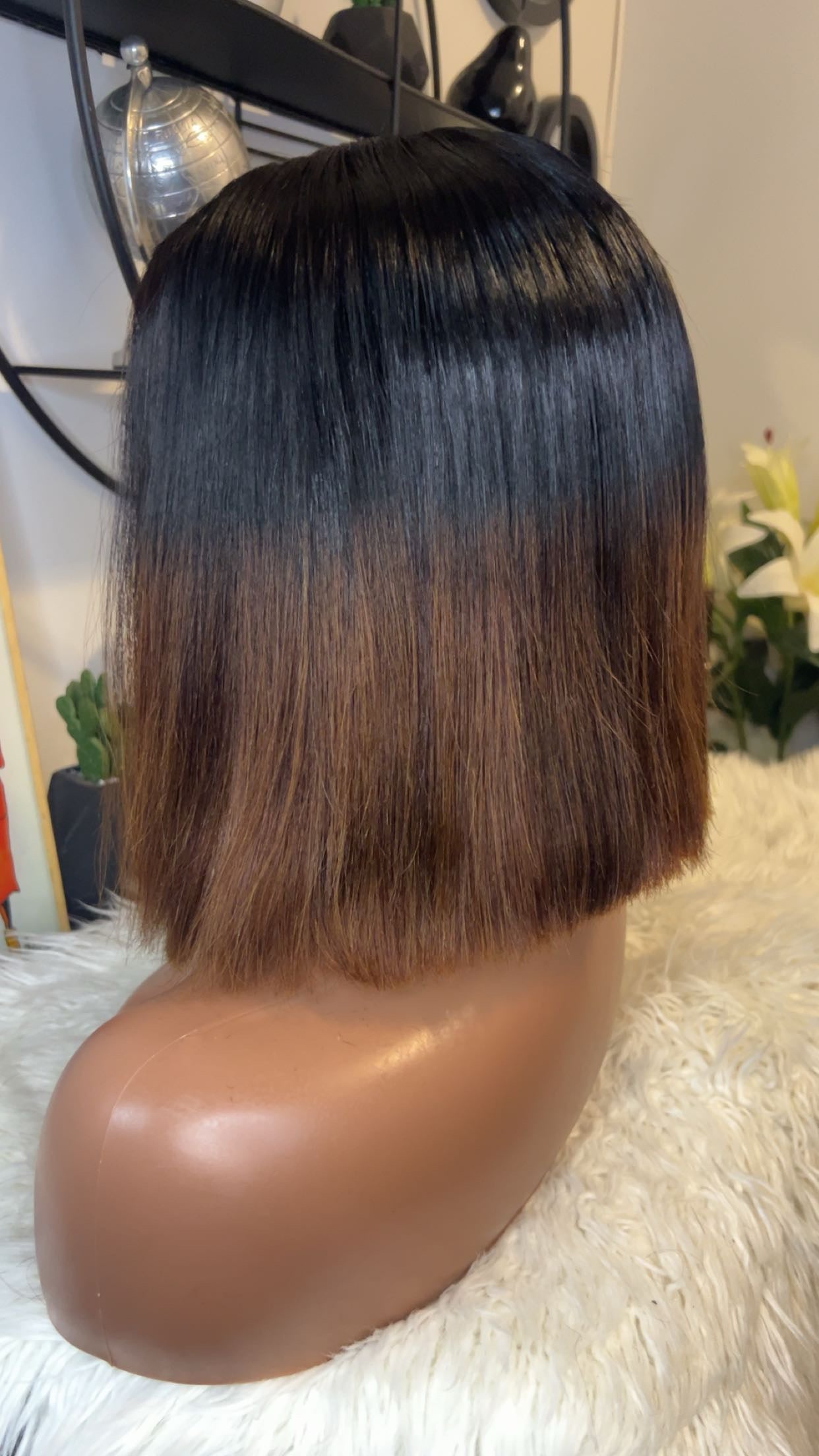 perruque vietnamienne bone straight 10'' inches SSD densité 300% avec closure 2X6