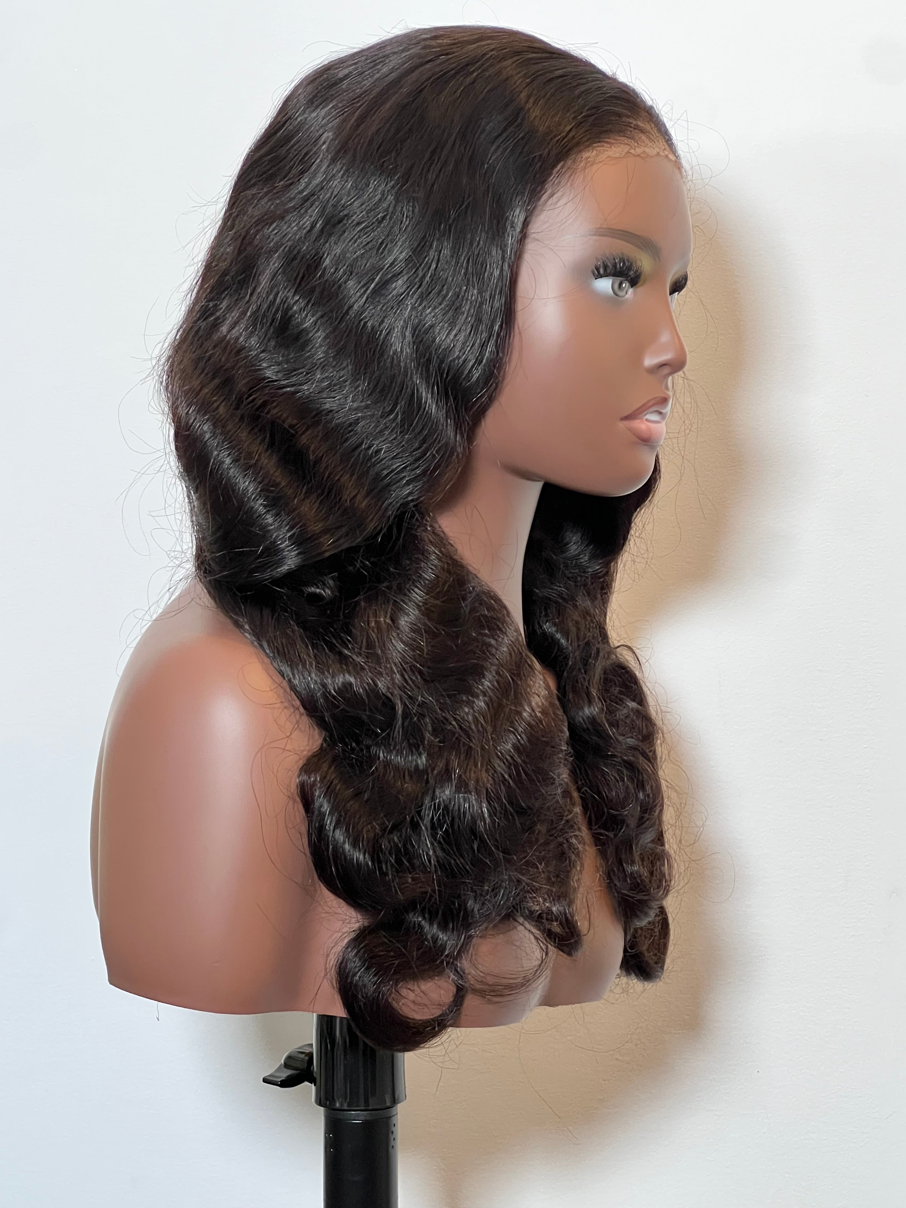Perruque luxe lady body wave
