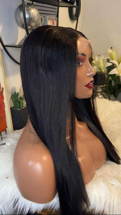 perruque vietnamienne bone straight 18'' inches SSD densité 300% avec closure 5X5