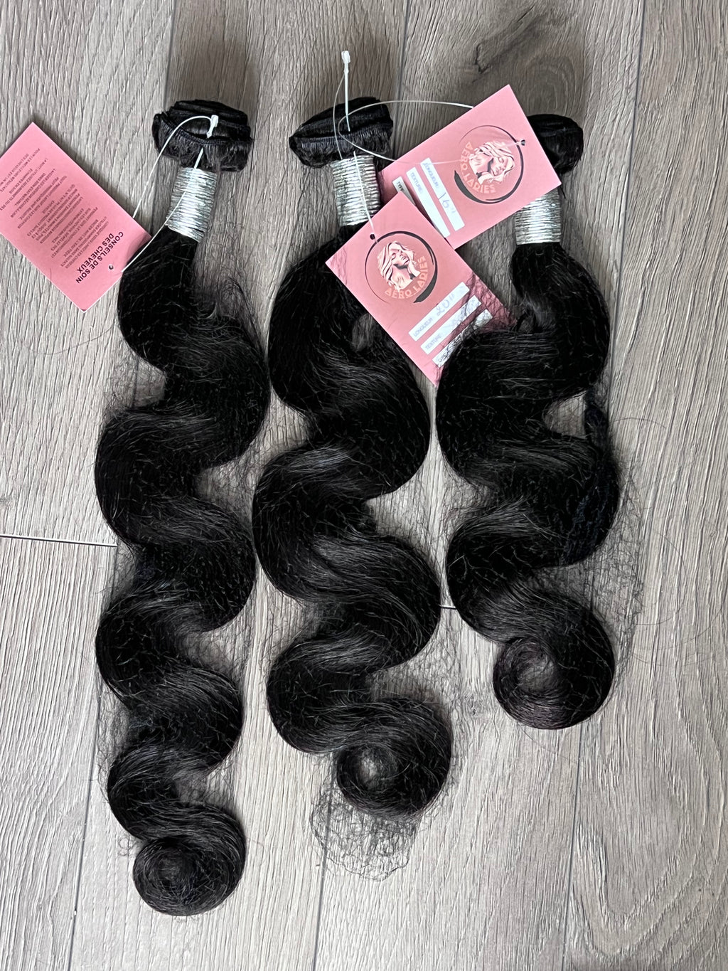Bundles de cheveux raw Body wave 100% human hair, non traités, doux & soyeux, tenue longue durée, Sans noeud, Sans chute