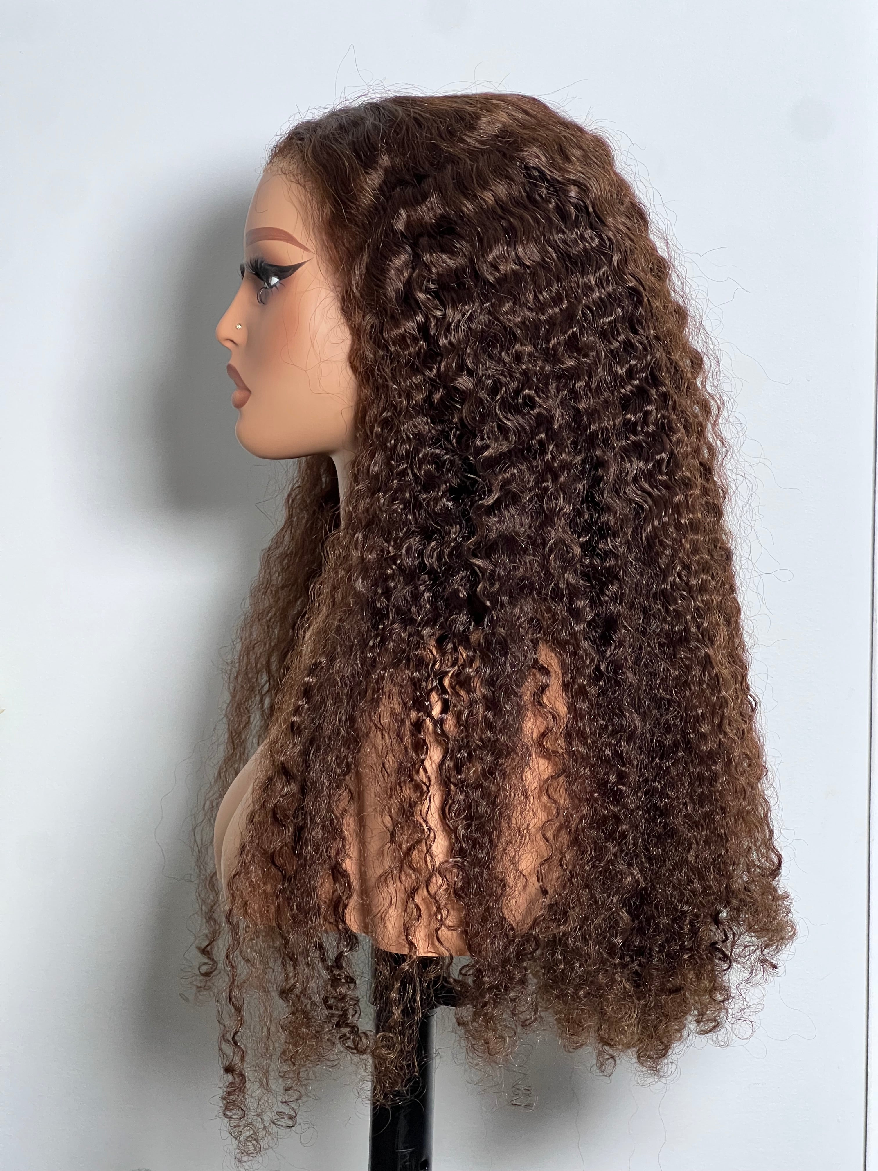 Perruque luxe lady Burmese curly