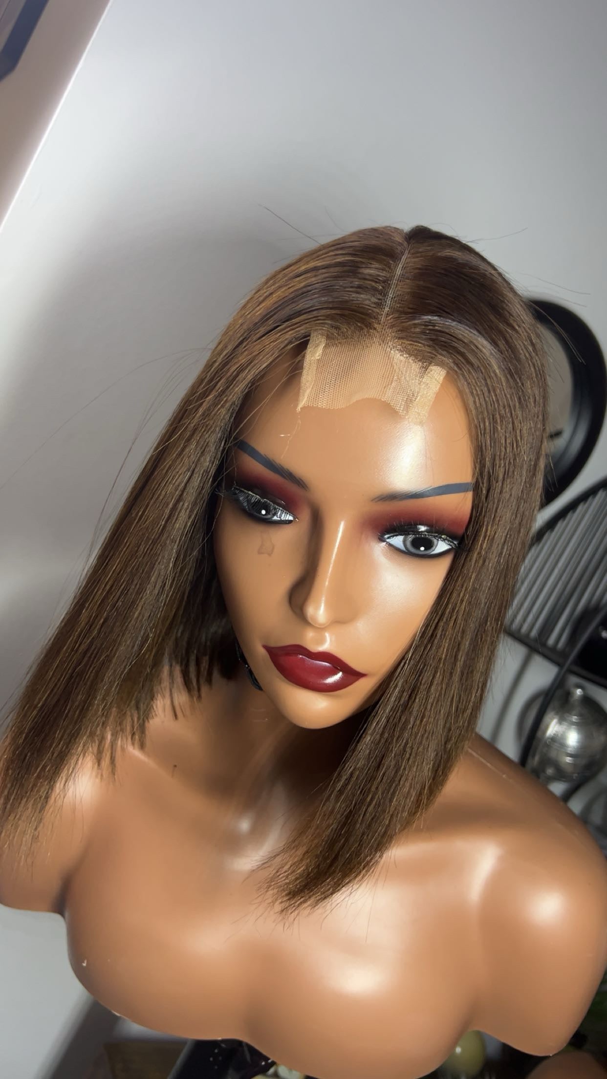 Perruque bob vietnamienne de 8 pouces SDD Bone straight; densité 300% couleurs brune closure 2x6