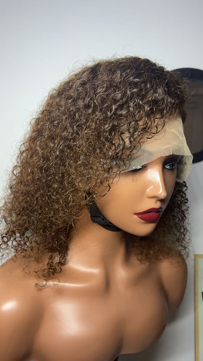 Perruque Jerry curly 12 pouces lace 13x4 couleur brun