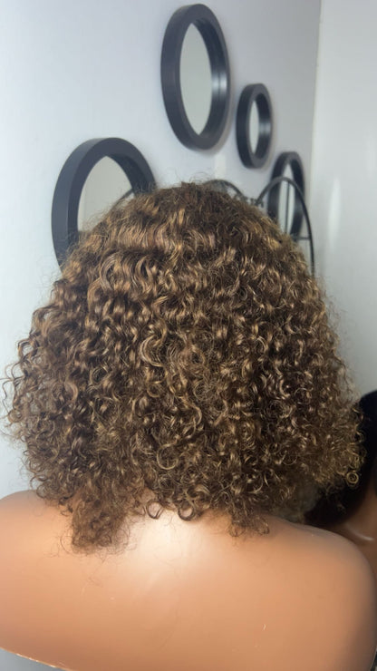 Perruque Jerry curly 12 pouces lace 13x4 couleur brun