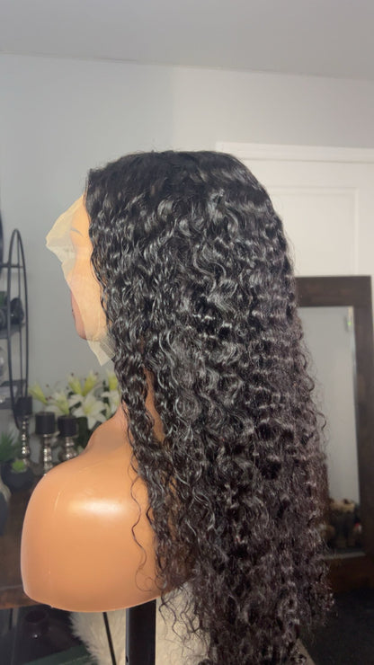 Perruque burnese curly 100% cheveux birman de 24 pouces ; densité 250% couleur noir naturel lace 13x6