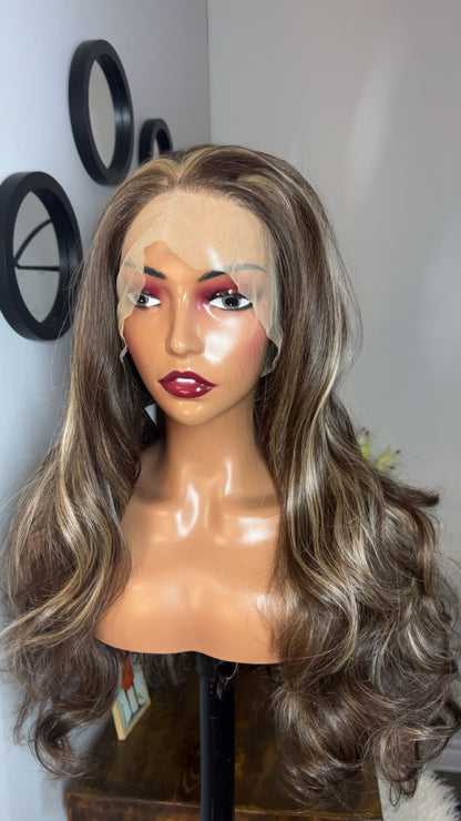 Blend hair avec ondulation de 24 pouce lace 13x6 couleur mélangée brun blond