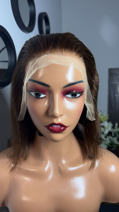 Perruque brésilienne de 10 pouces sur lace 13x4