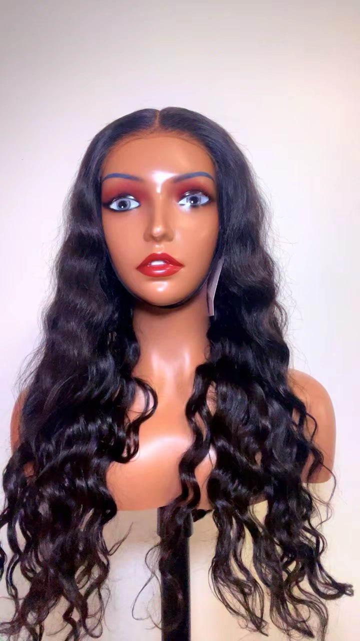 Perruque Afro ladies wear go (prêt à porter) natural wavy 24 inch- closure HD 5X6