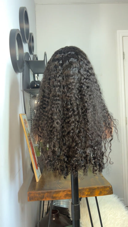 Perruque burnese curly 100% cheveux birman de 24 pouces ; densité 250% couleur noir naturel lace 13x6