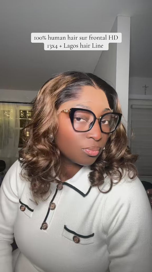 Wave de 16 deux tons marron pouces sur frontal real HD 13x4 + Lagos hair Line densité 180